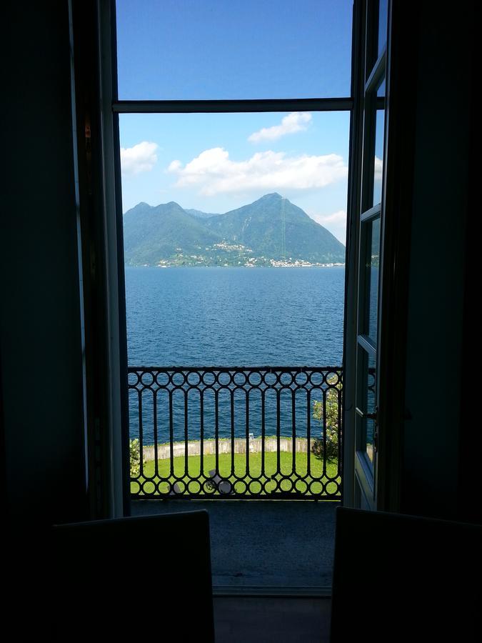 La Villa Di Elena แวร์บาเนีย ภายนอก รูปภาพ