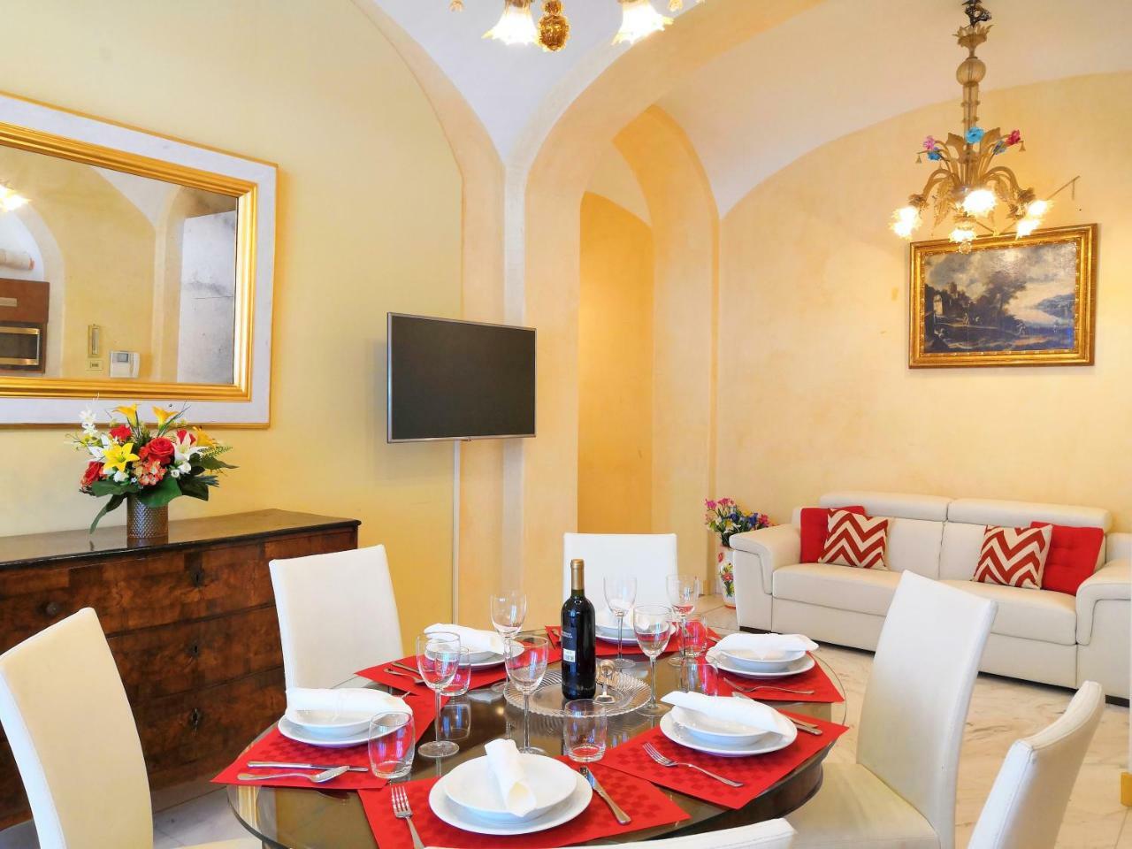 La Villa Di Elena แวร์บาเนีย ภายนอก รูปภาพ