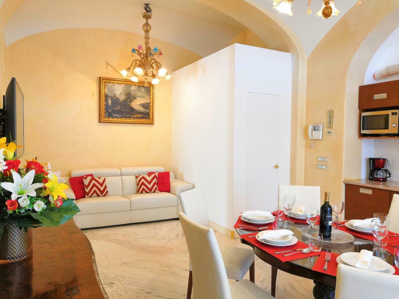 La Villa Di Elena แวร์บาเนีย ภายนอก รูปภาพ