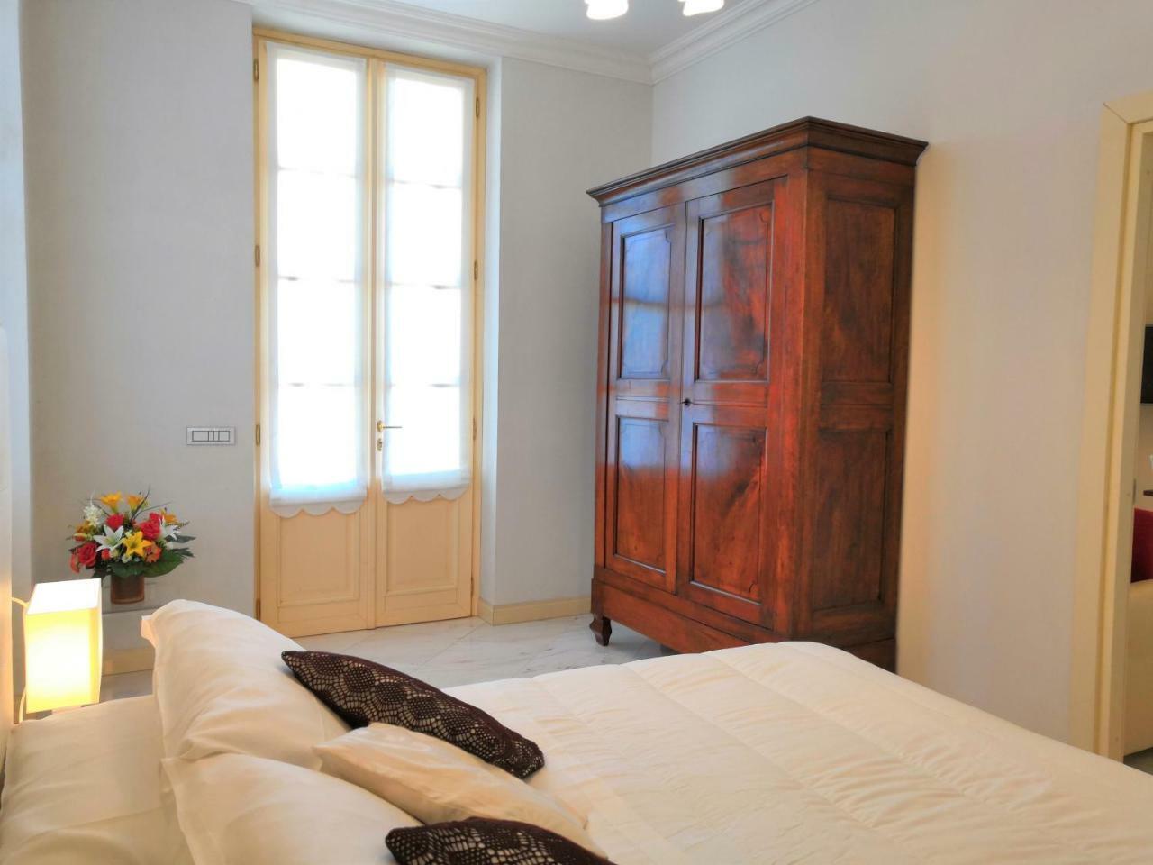 La Villa Di Elena แวร์บาเนีย ภายนอก รูปภาพ